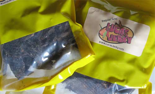 LucasJerky Regular ja Black Pepper kuivaliha